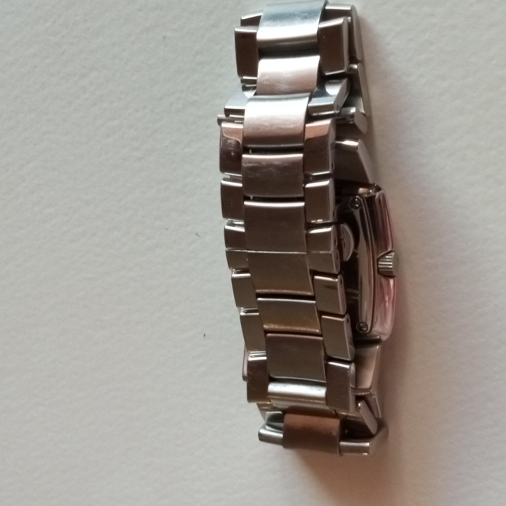 GUCCI Stainless Steel Gray Dial Women's Bracelet Watch 8500L - Picture 6 of 7